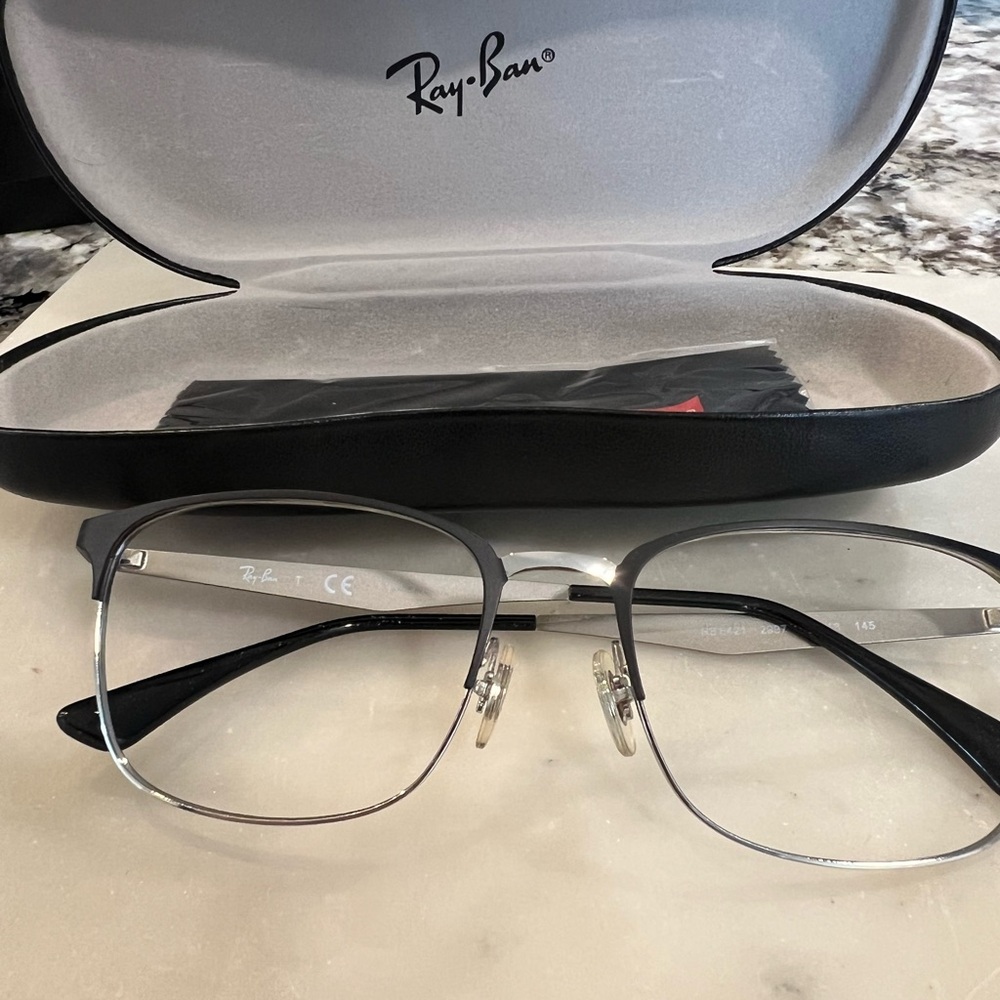Ray-Ban Black and Silver Men’s EyeGlass  Frame With Case. NWOT - Picture 2 of 8